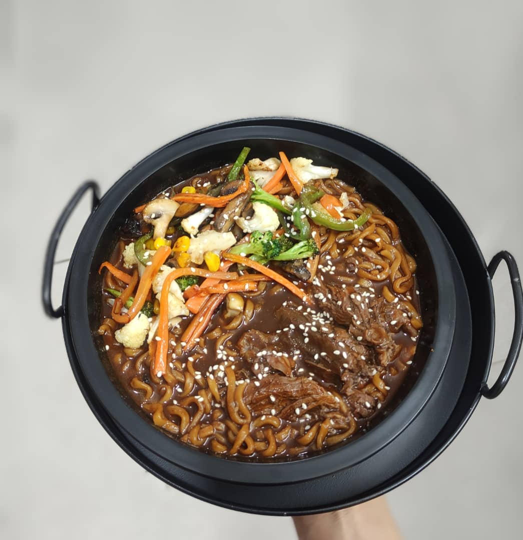 بیف نودل اسپایسی