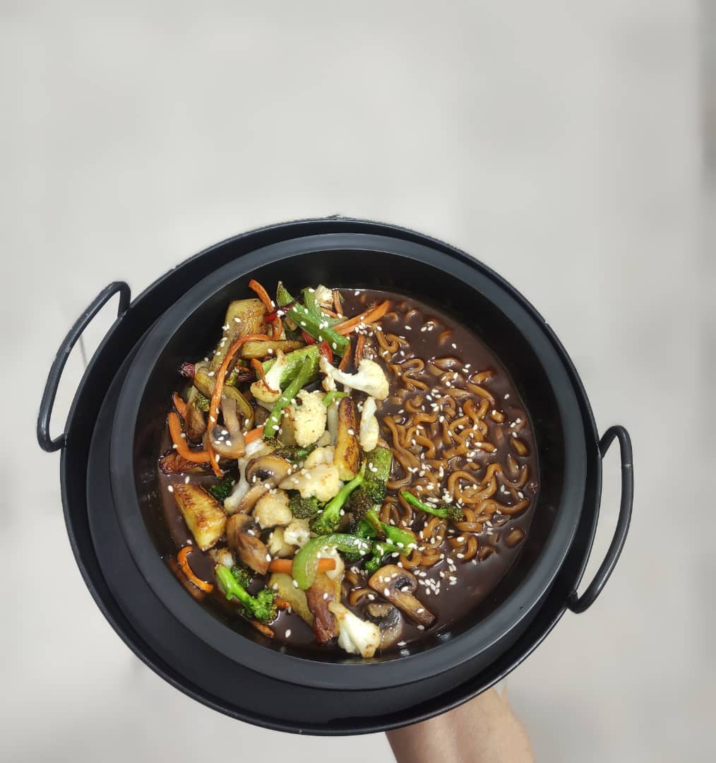 وگن نودل اسپایسی